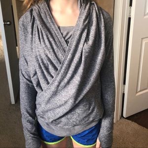 Like new! Girls lululemon wrap hoodie. Dark grey.
